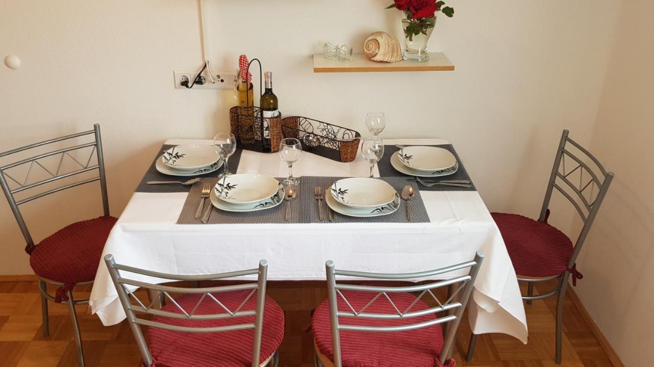 Apartmani Villa Lilliana Tribunj  Ngoại thất bức ảnh