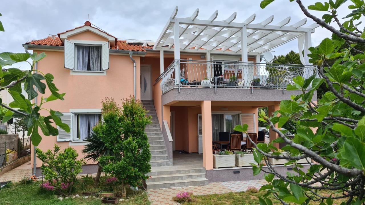 Apartmani Villa Lilliana Tribunj  Ngoại thất bức ảnh