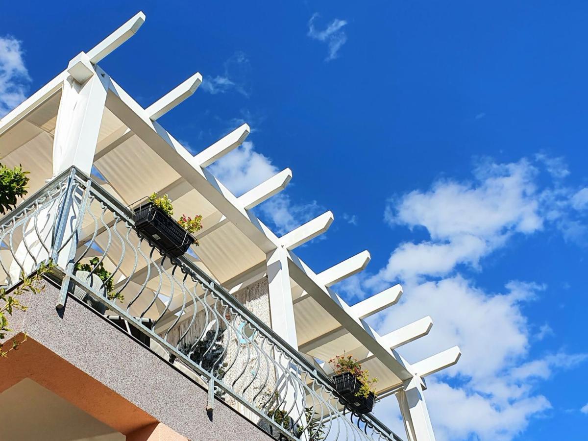 Apartmani Villa Lilliana Tribunj  Ngoại thất bức ảnh
