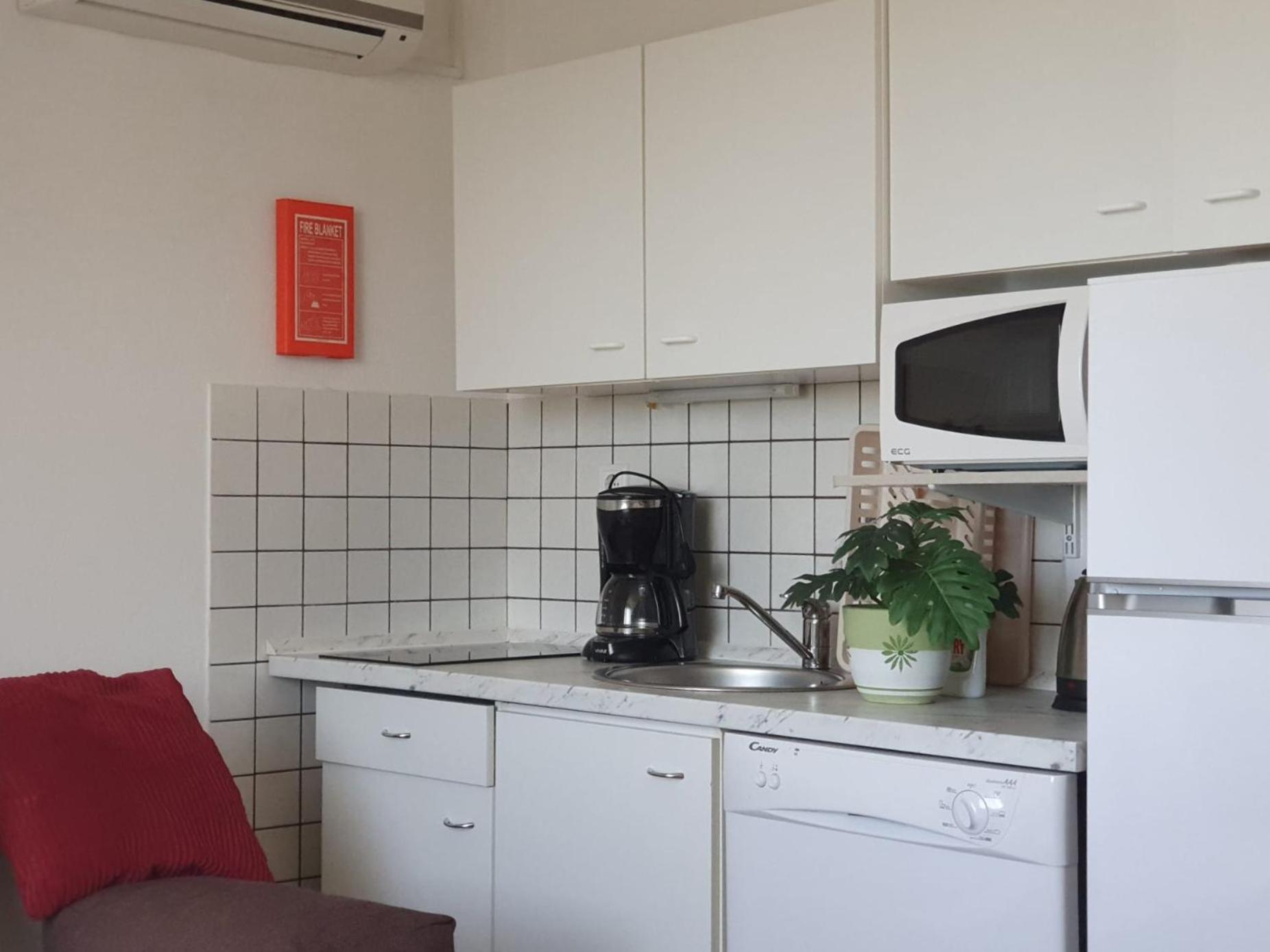 Apartmani Villa Lilliana Tribunj  Ngoại thất bức ảnh